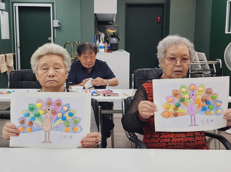1889939453_853FIW1f_93041e1547316d436f42ad77cffdc520a8303d84.jpg 이미지크게보기