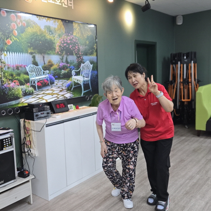 1889939453_JVmSfH8w_63db081a86f7f30532b553514371924e4a73e0da.jpg 이미지크게보기