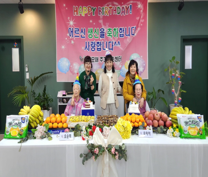 1889939453_WmDCLc4X_ffa1eac6a79026cfe64688f5af295c8b218fa43e.jpg 이미지크게보기