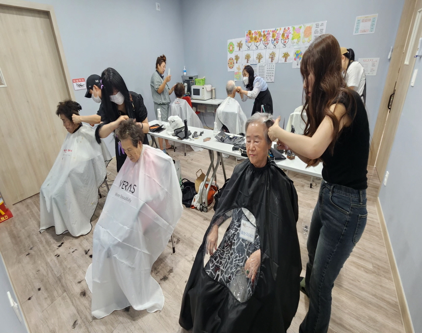 1889939453_cZf1y8tJ_c69df133fb7ed72a1adf8be47f7c7b3f42fa2976.jpg 이미지크게보기