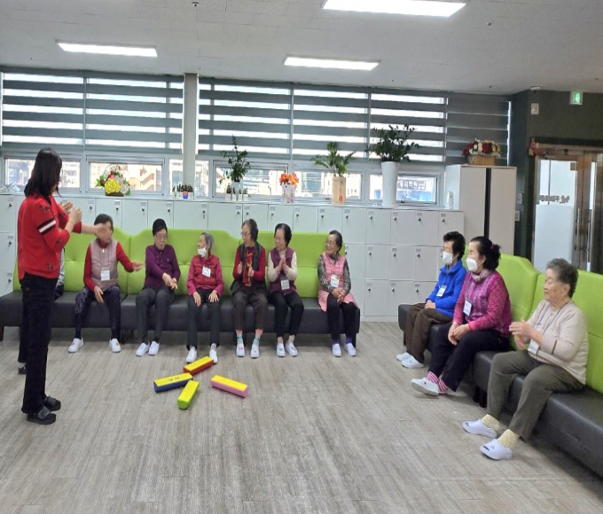 1889939453_oFvmcCnP_4ccb0faad2db350525e6f3391e9d8eb4da9ca3d4.jpg 이미지크게보기
