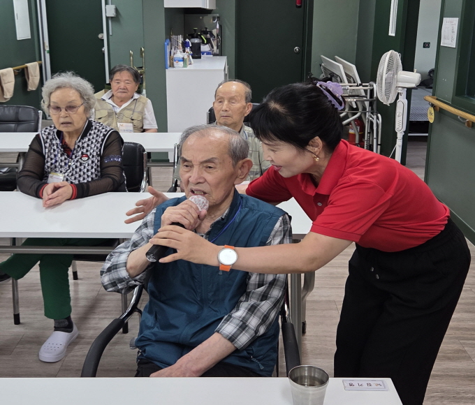 1889939453_qlWac7xJ_10ed19b364a00d6e2e9345dfc73b185a6da52ecd.jpg 이미지크게보기