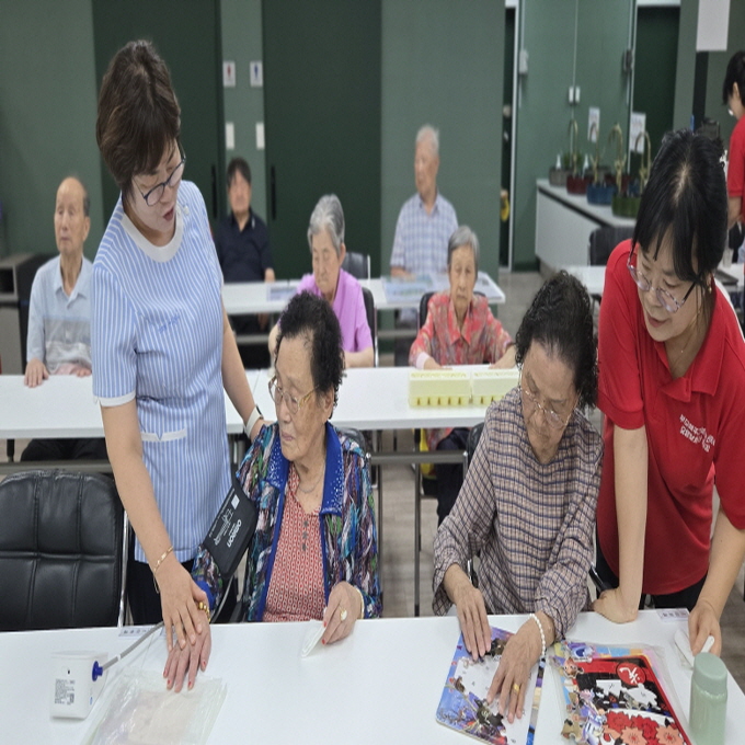 1889939453_tXuiGqQa_1b1a4349f7f559edbfa4e874537cef7561cb96ac.jpg 이미지크게보기